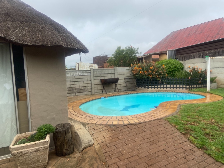 3 Bedroom Property for Sale in Krugersdorp West Gauteng