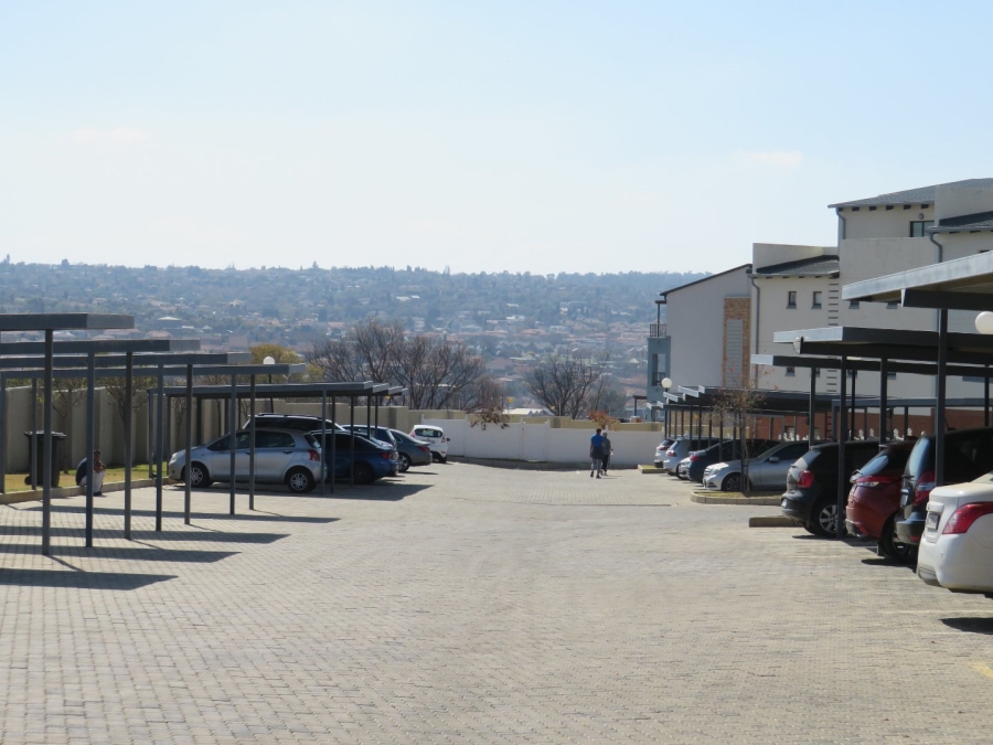 To Let 1 Bedroom Property for Rent in Barbeque Downs Gauteng