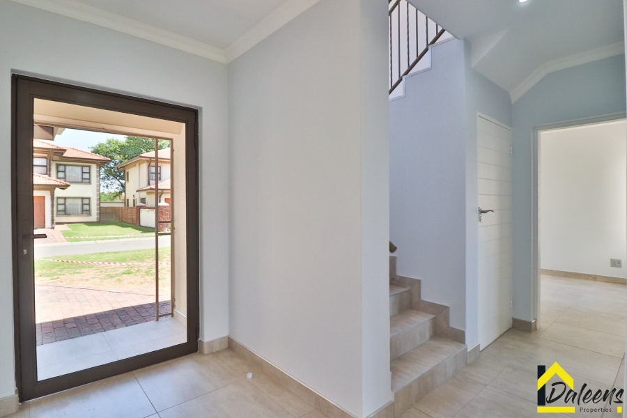 5 Bedroom Property for Sale in Comet Gauteng