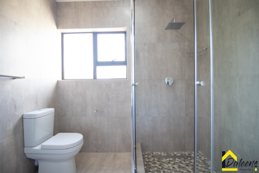 5 Bedroom Property for Sale in Comet Gauteng