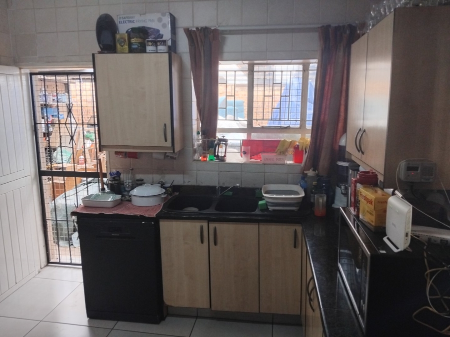 4 Bedroom Property for Sale in Edenvale Central Gauteng