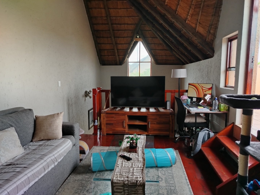 To Let 2 Bedroom Property for Rent in Lonehill Gauteng