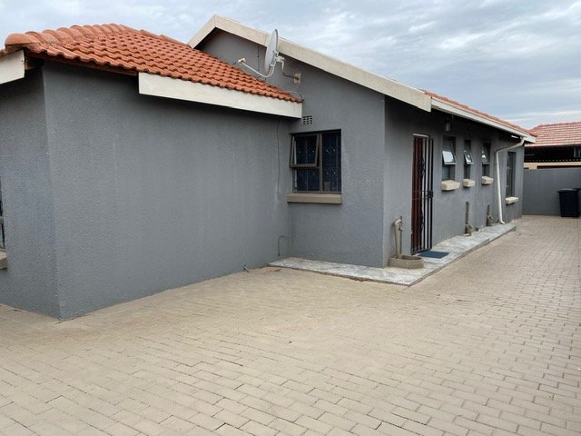 3 Bedroom Property for Sale in Naturena Gauteng