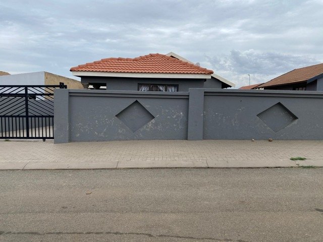 3 Bedroom Property for Sale in Naturena Gauteng