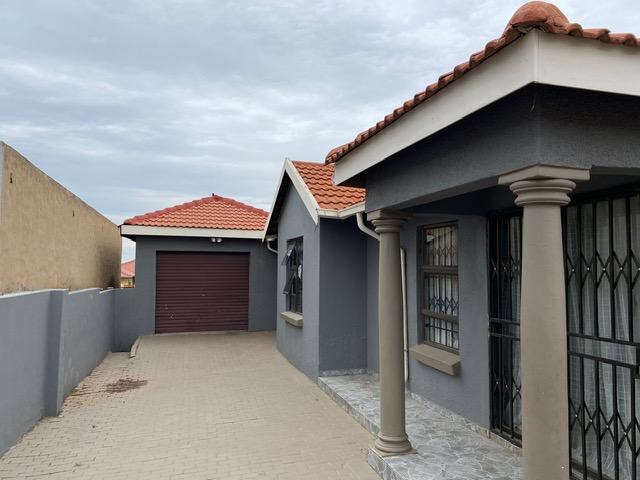 3 Bedroom Property for Sale in Naturena Gauteng