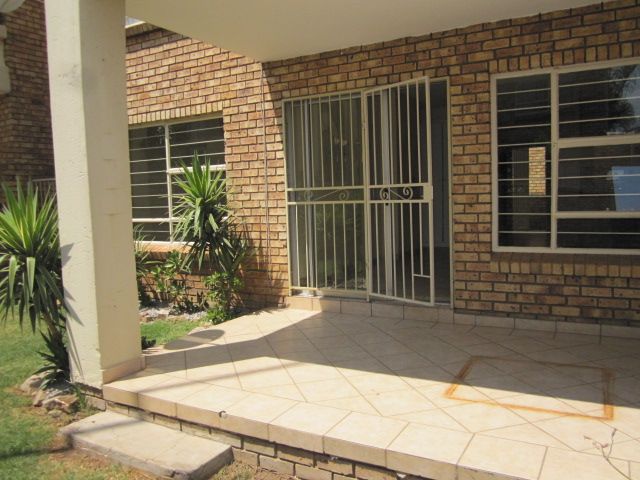 To Let 2 Bedroom Property for Rent in Celtisdal Gauteng