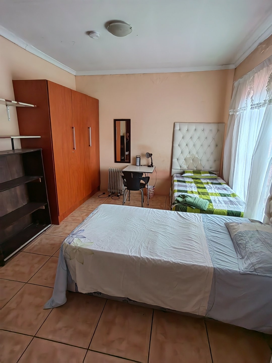 17 Bedroom Property for Sale in Pimville Zone 6 Gauteng