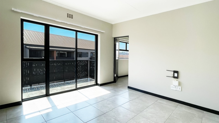 To Let 1 Bedroom Property for Rent in Noordwyk Gauteng