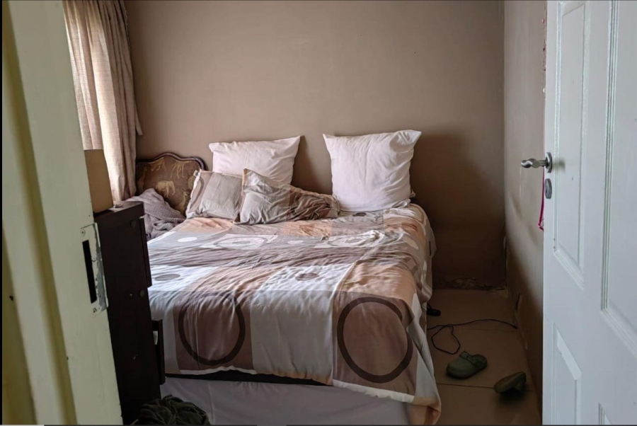 3 Bedroom Property for Sale in Commercia Gauteng