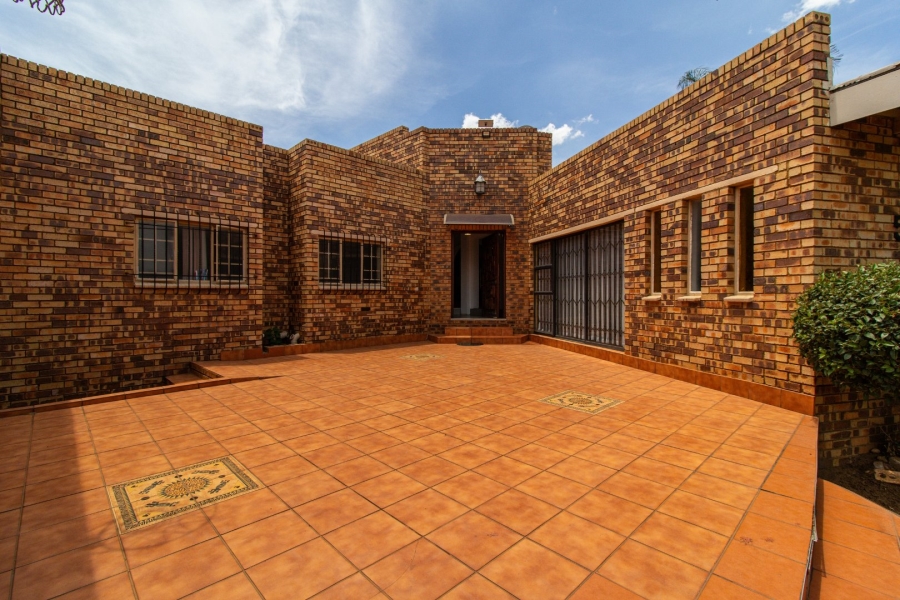 3 Bedroom Property for Sale in Suideroord Gauteng