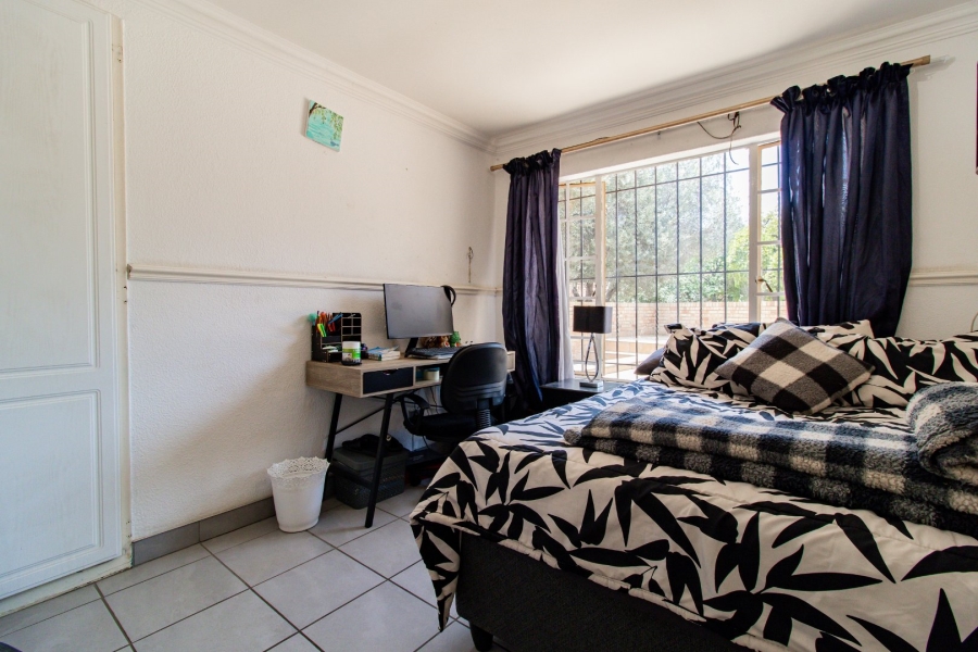 3 Bedroom Property for Sale in Suideroord Gauteng