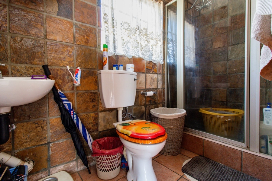 3 Bedroom Property for Sale in Suideroord Gauteng