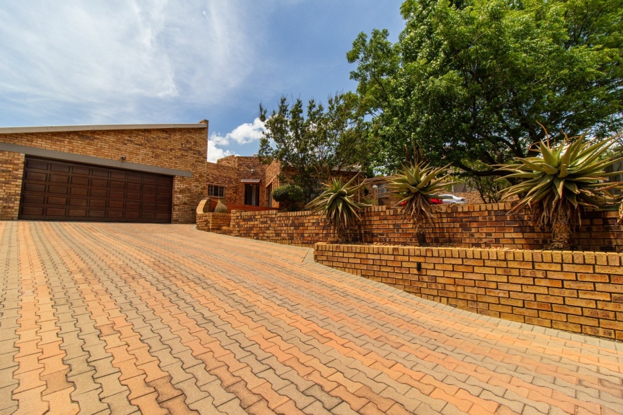 3 Bedroom Property for Sale in Suideroord Gauteng