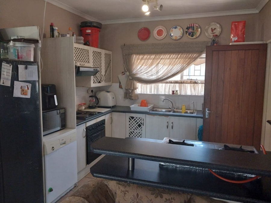 2 Bedroom Property for Sale in Verwoerdpark Gauteng