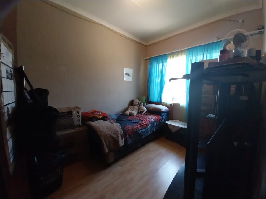 2 Bedroom Property for Sale in Verwoerdpark Gauteng