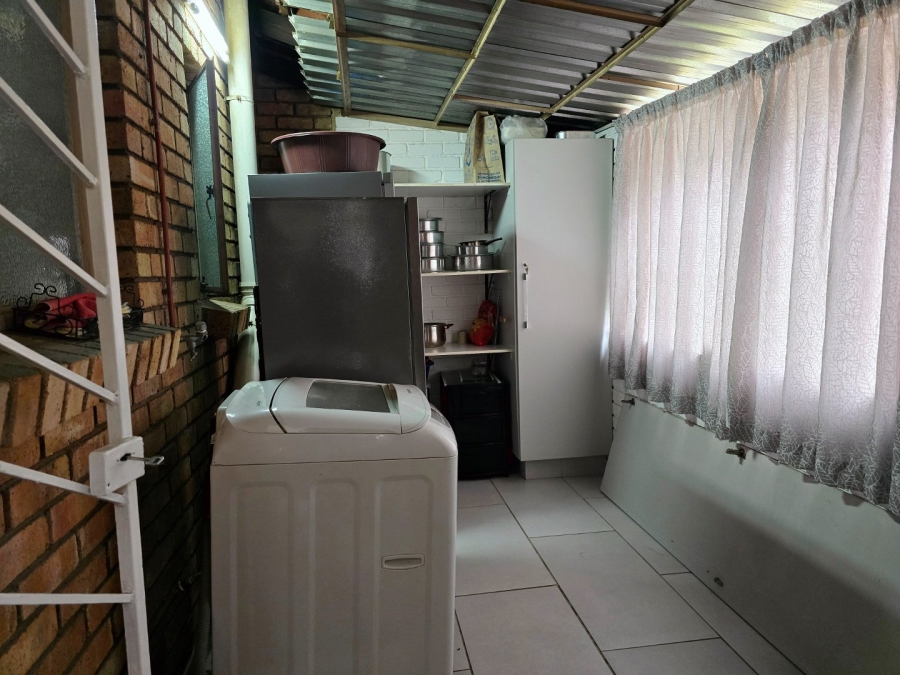 To Let 4 Bedroom Property for Rent in Witfield Gauteng