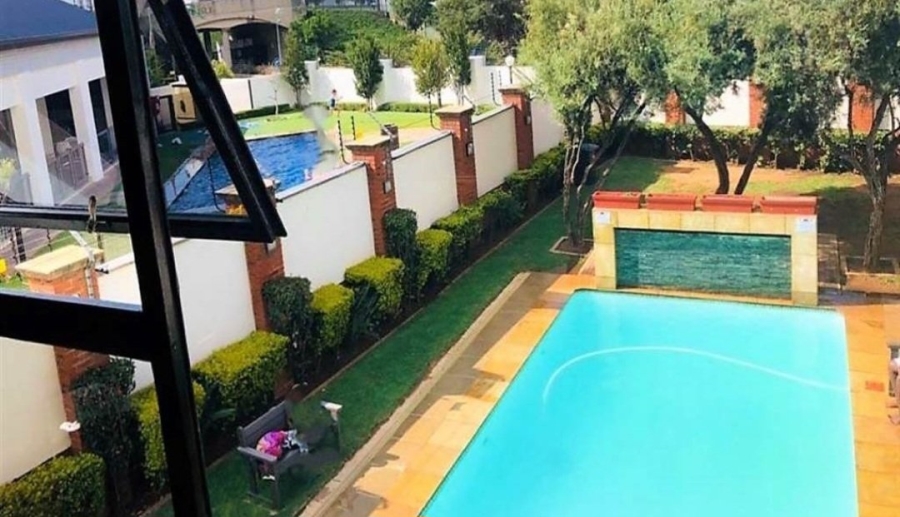 2 Bedroom Property for Sale in Greenstone Hill Gauteng