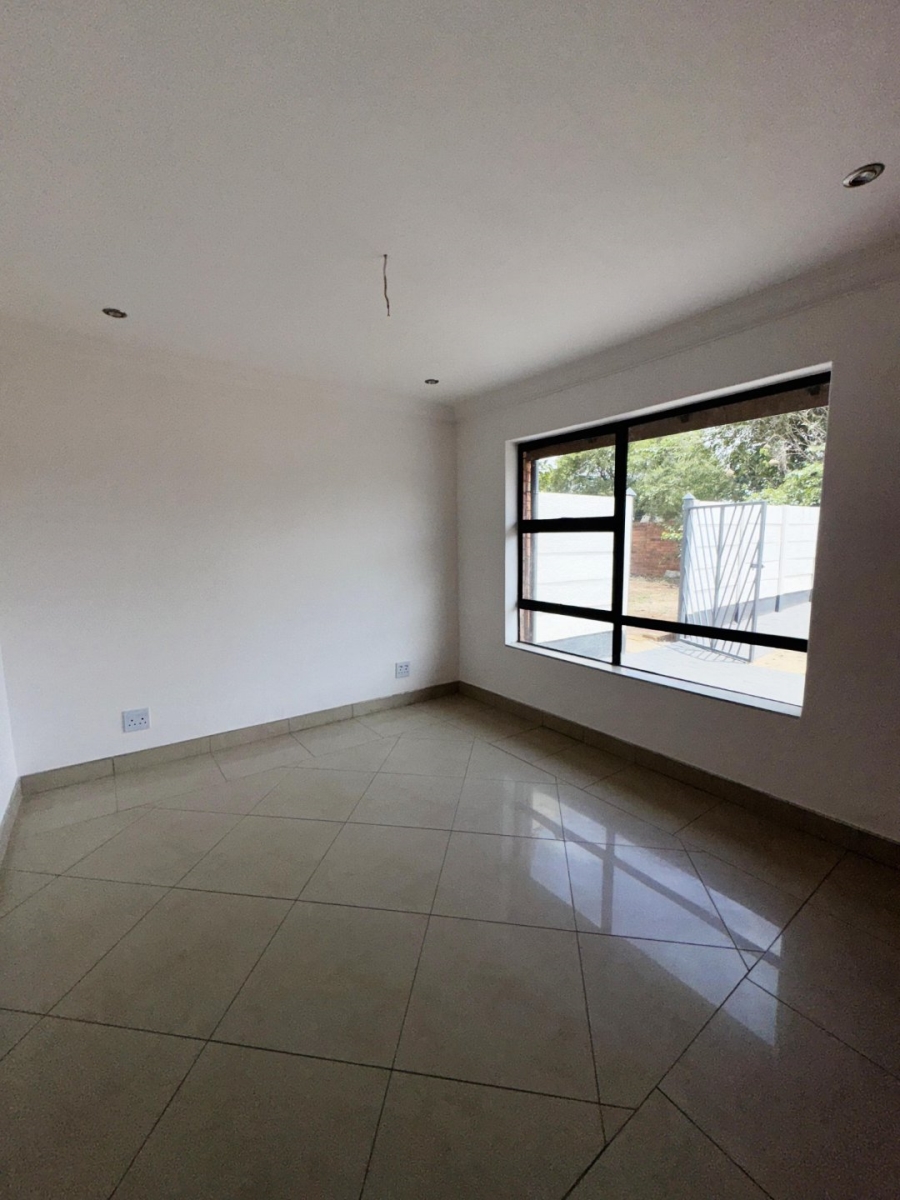 3 Bedroom Property for Sale in Erasmia Gauteng