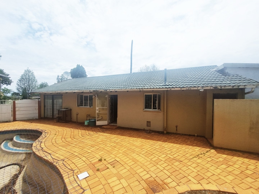 2 Bedroom Property for Sale in Dawn Park Gauteng