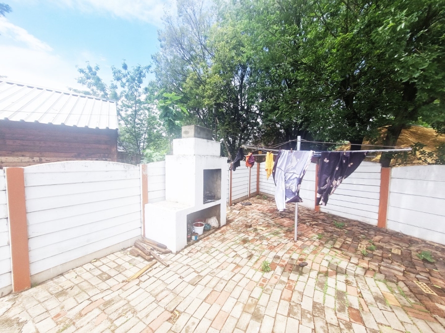 2 Bedroom Property for Sale in Dawn Park Gauteng