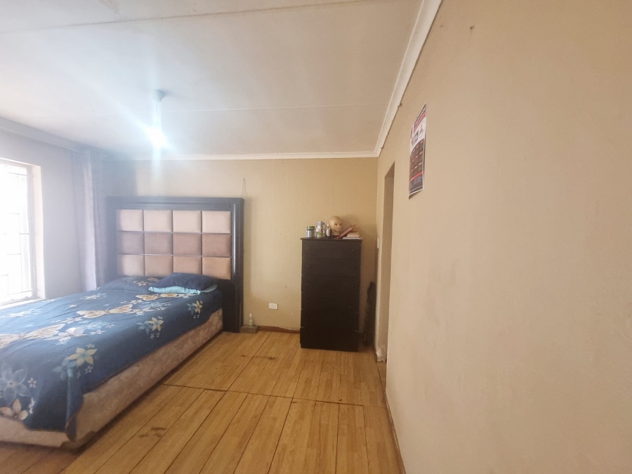 2 Bedroom Property for Sale in Dawn Park Gauteng