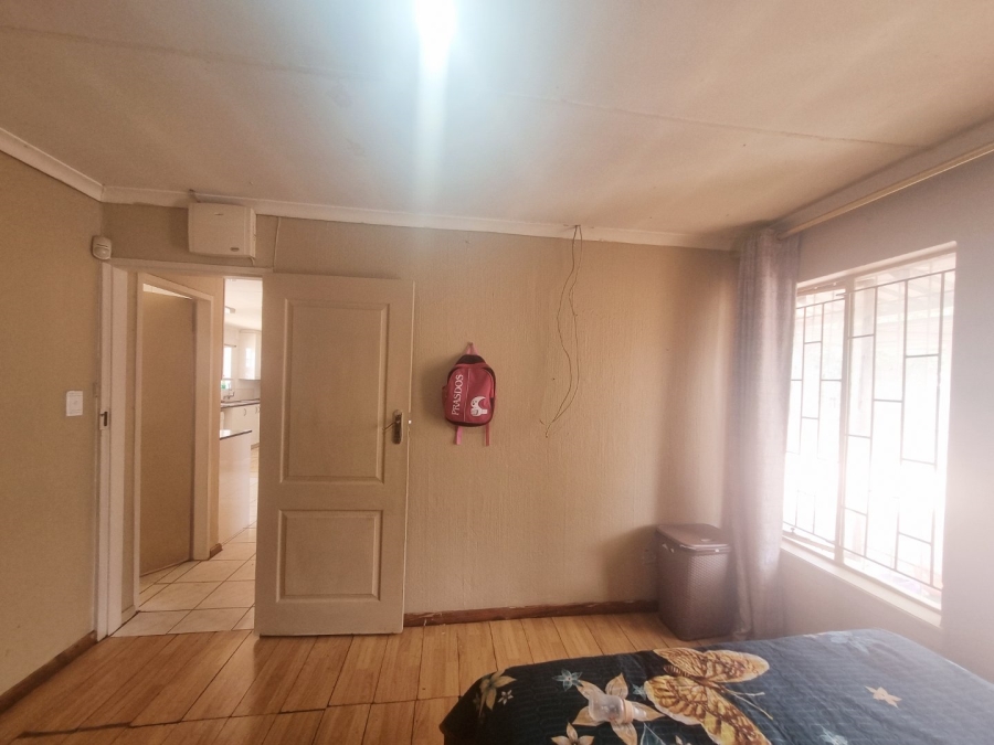 2 Bedroom Property for Sale in Dawn Park Gauteng