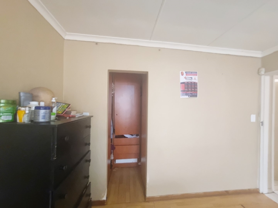 2 Bedroom Property for Sale in Dawn Park Gauteng