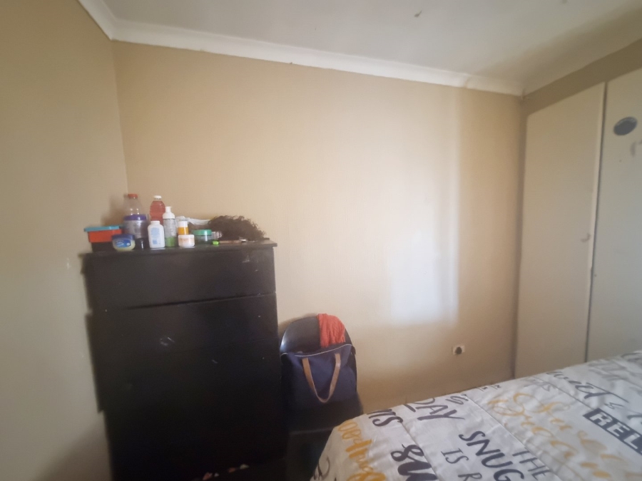 2 Bedroom Property for Sale in Dawn Park Gauteng