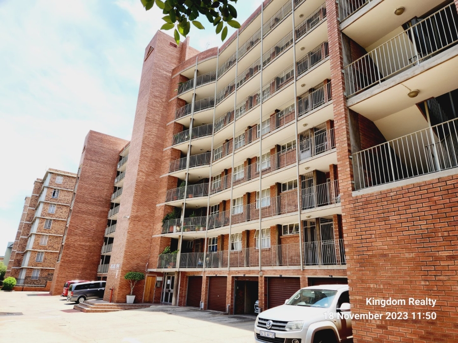 2 Bedroom Property for Sale in Wonderboom South Gauteng