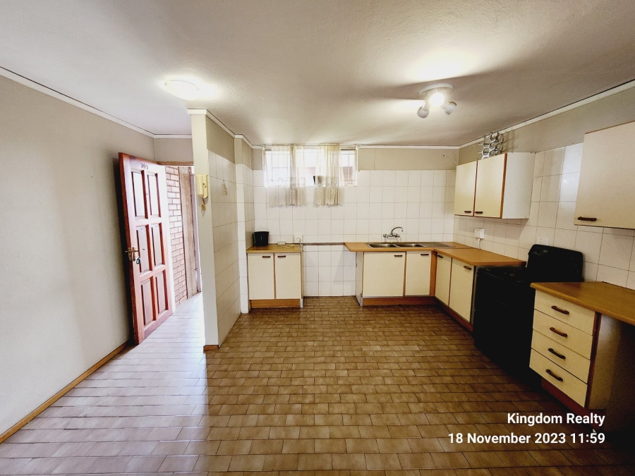 2 Bedroom Property for Sale in Wonderboom South Gauteng