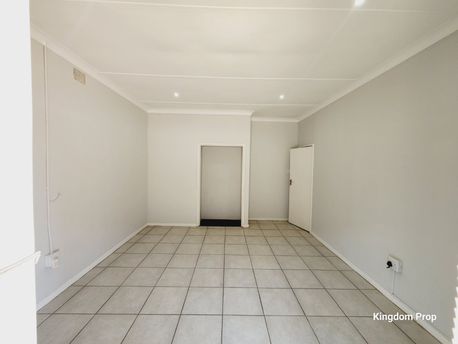 To Let commercial Property for Rent in Villieria Gauteng