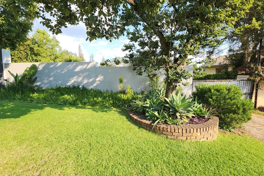 6 Bedroom Property for Sale in Monument Park Gauteng