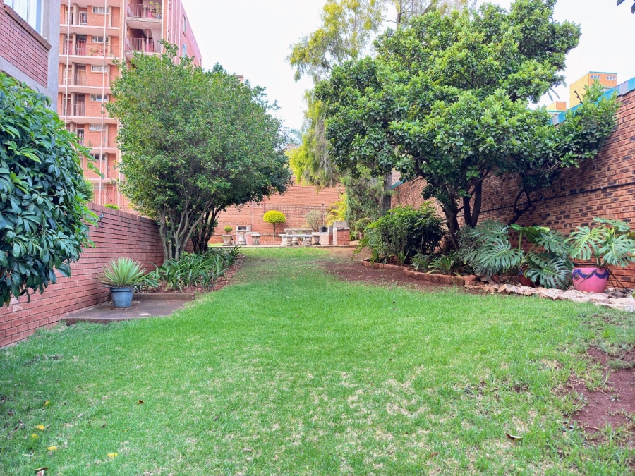 2 Bedroom Property for Sale in Wonderboom South Gauteng