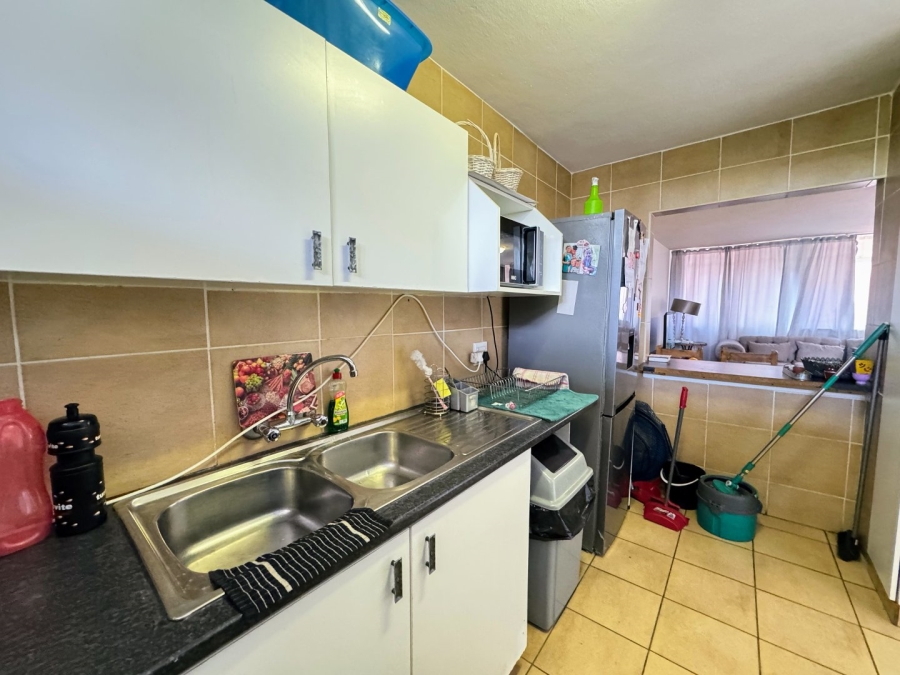 2 Bedroom Property for Sale in Wonderboom South Gauteng