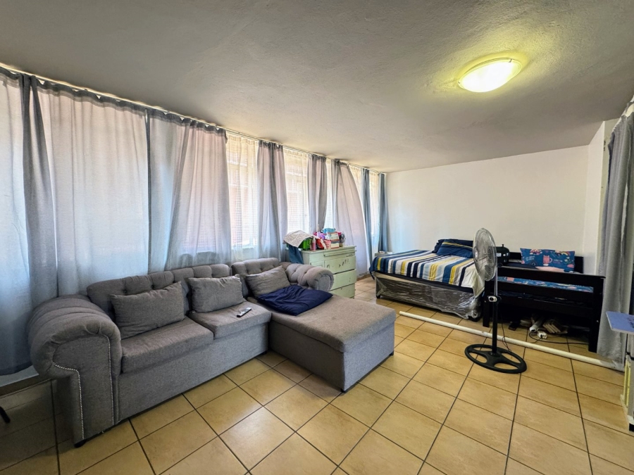 2 Bedroom Property for Sale in Wonderboom South Gauteng