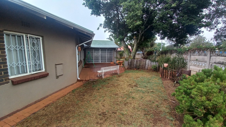 3 Bedroom Property for Sale in Witpoortjie Gauteng