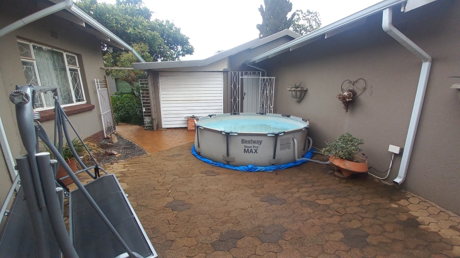 3 Bedroom Property for Sale in Witpoortjie Gauteng