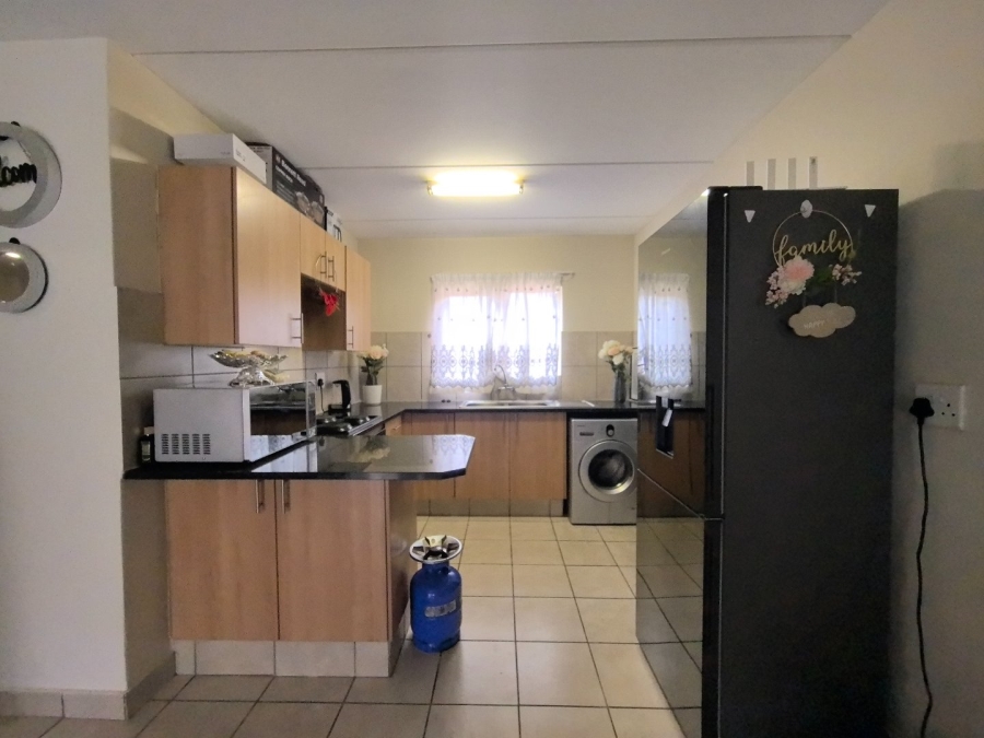 2 Bedroom Property for Sale in Olympus AH Gauteng