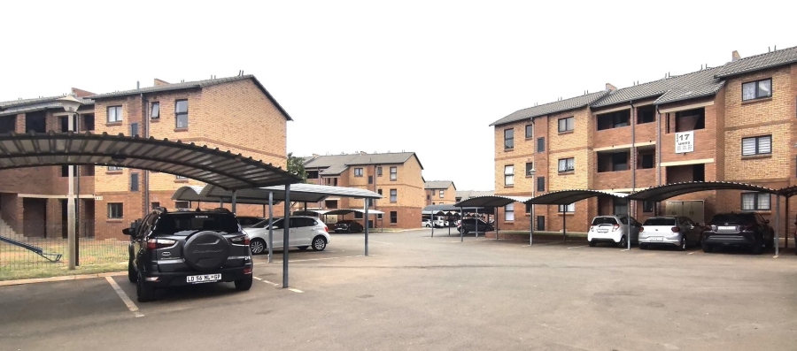 2 Bedroom Property for Sale in Olympus AH Gauteng