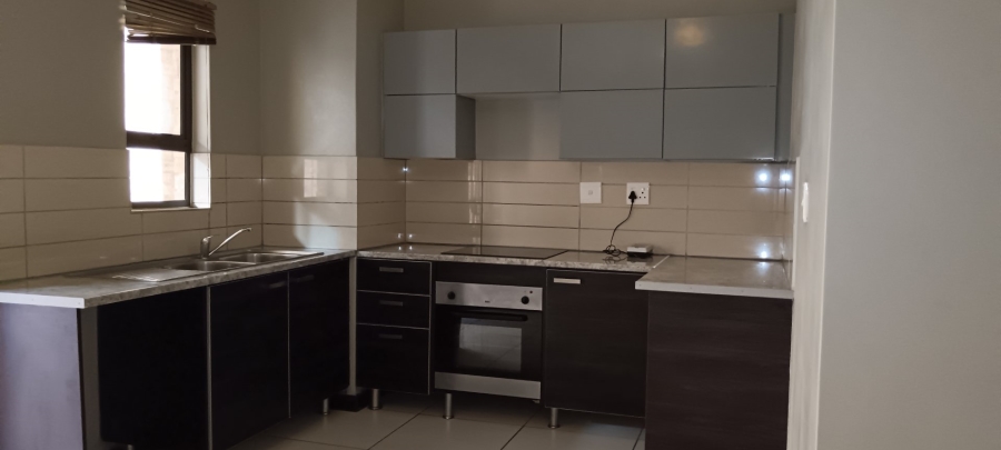 To Let 1 Bedroom Property for Rent in Amberfield Gauteng