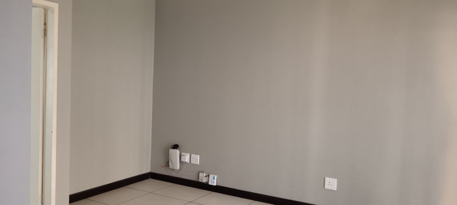 To Let 1 Bedroom Property for Rent in Amberfield Gauteng