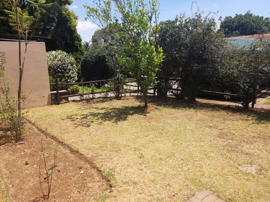 To Let 3 Bedroom Property for Rent in Lynnwood Glen Gauteng