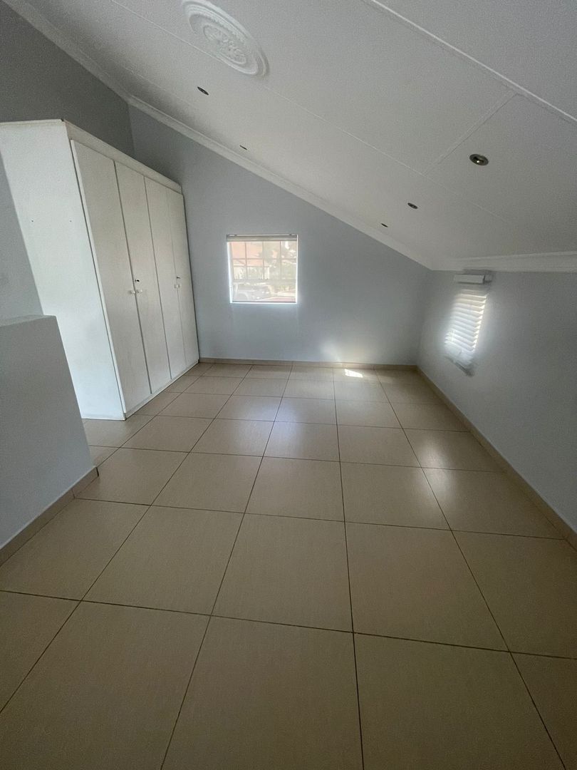 2 Bedroom Property for Sale in Kensington Gauteng