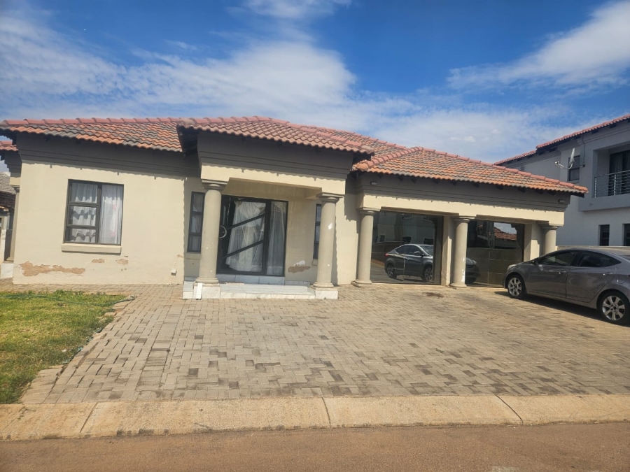 3 Bedroom Property for Sale in The Orchards Gauteng