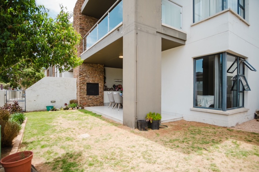 3 Bedroom Property for Sale in Eye of Africa Gauteng