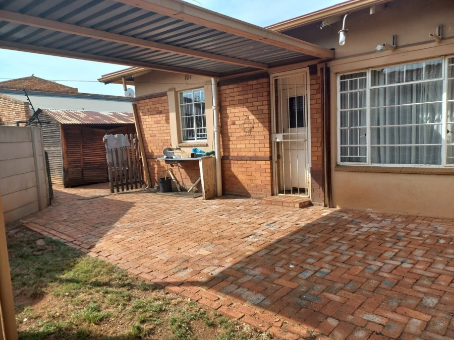 3 Bedroom Property for Sale in Heidelberg Proper Gauteng