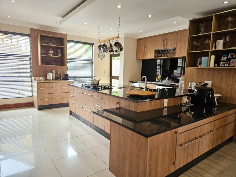 To Let 4 Bedroom Property for Rent in Randpark Ridge Gauteng