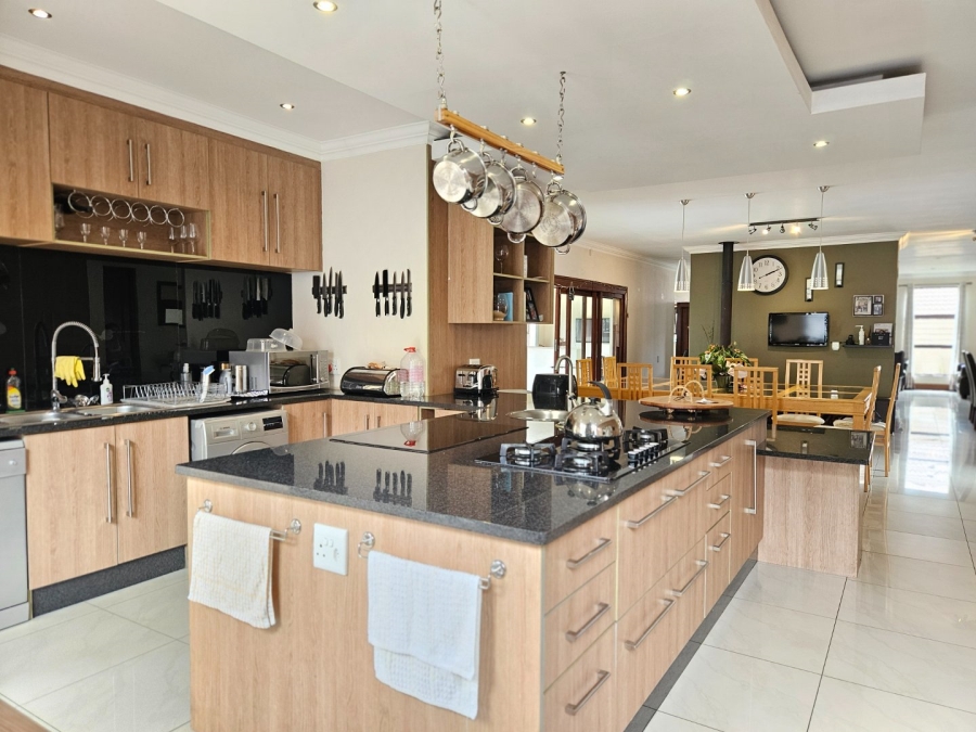 To Let 4 Bedroom Property for Rent in Randpark Ridge Gauteng