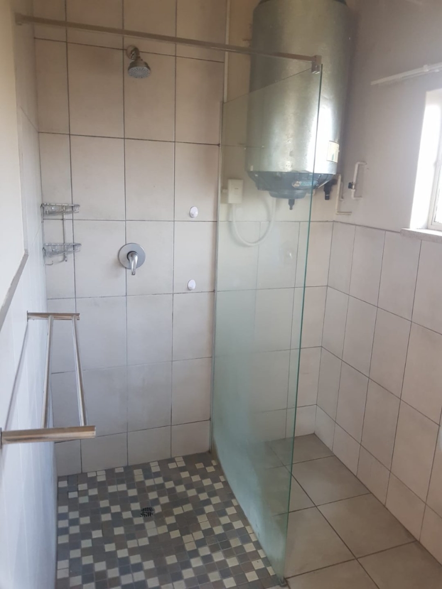 To Let 1 Bedroom Property for Rent in Witfield Gauteng