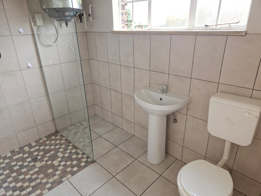 To Let 1 Bedroom Property for Rent in Witfield Gauteng